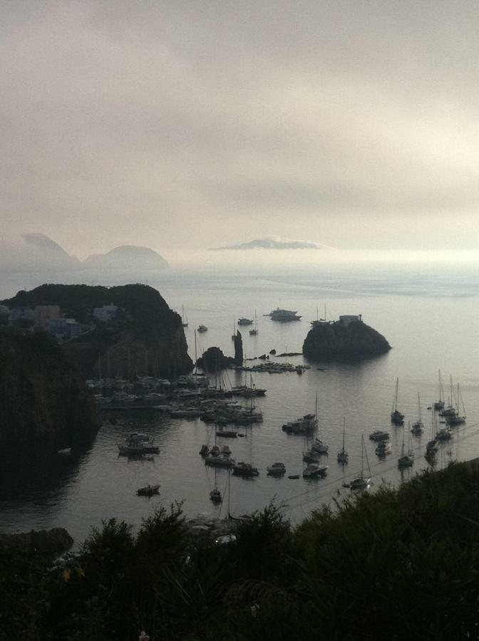 Villa Flavia - Adults Only Ponza Buitenkant foto